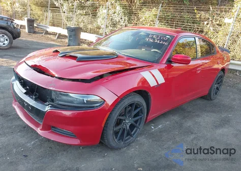 2016 Dodge Charger Sxt z USA, uszkodzony, nr VIN 2C3CDXHG2GH136510